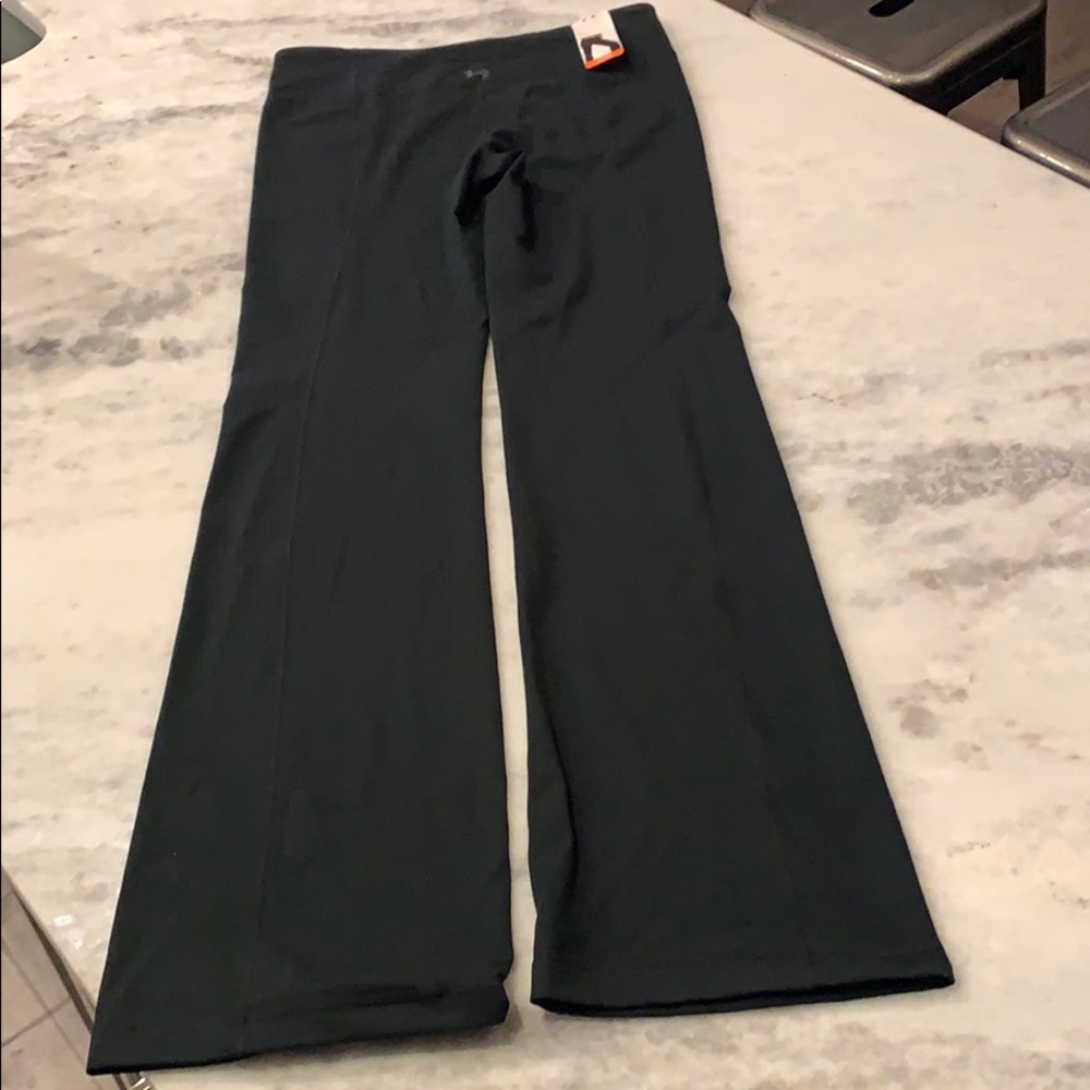 Brand New Fitted Flared Under Armour Athletic Pant